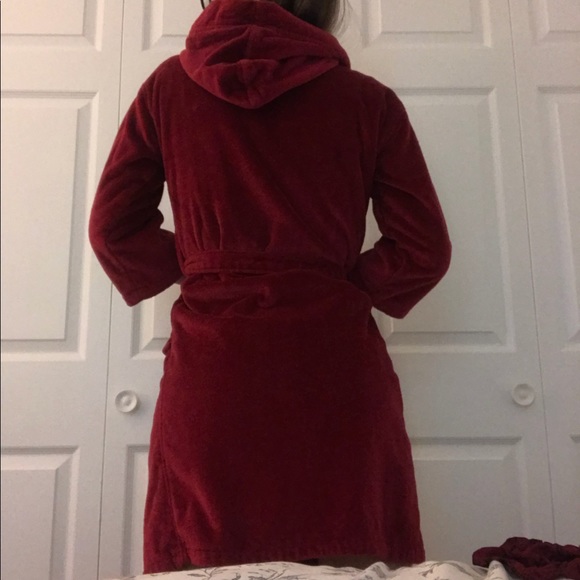 Ruby Red Robe - Picture 2 of 4